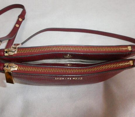 michael kors bolsas burgundy