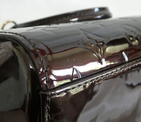 Louis Vuitton M50601 amarante burgundy vernis patent leather brea PM  shoulder bag & receipt - Labels Most Wanted