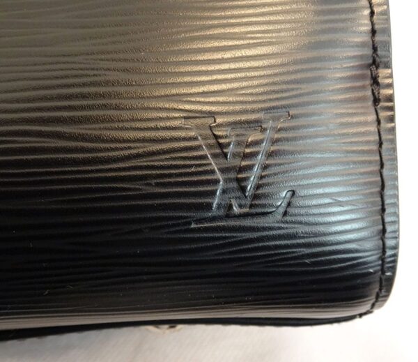 Louis Vuitton Black Epi Pont Neuf Handbag